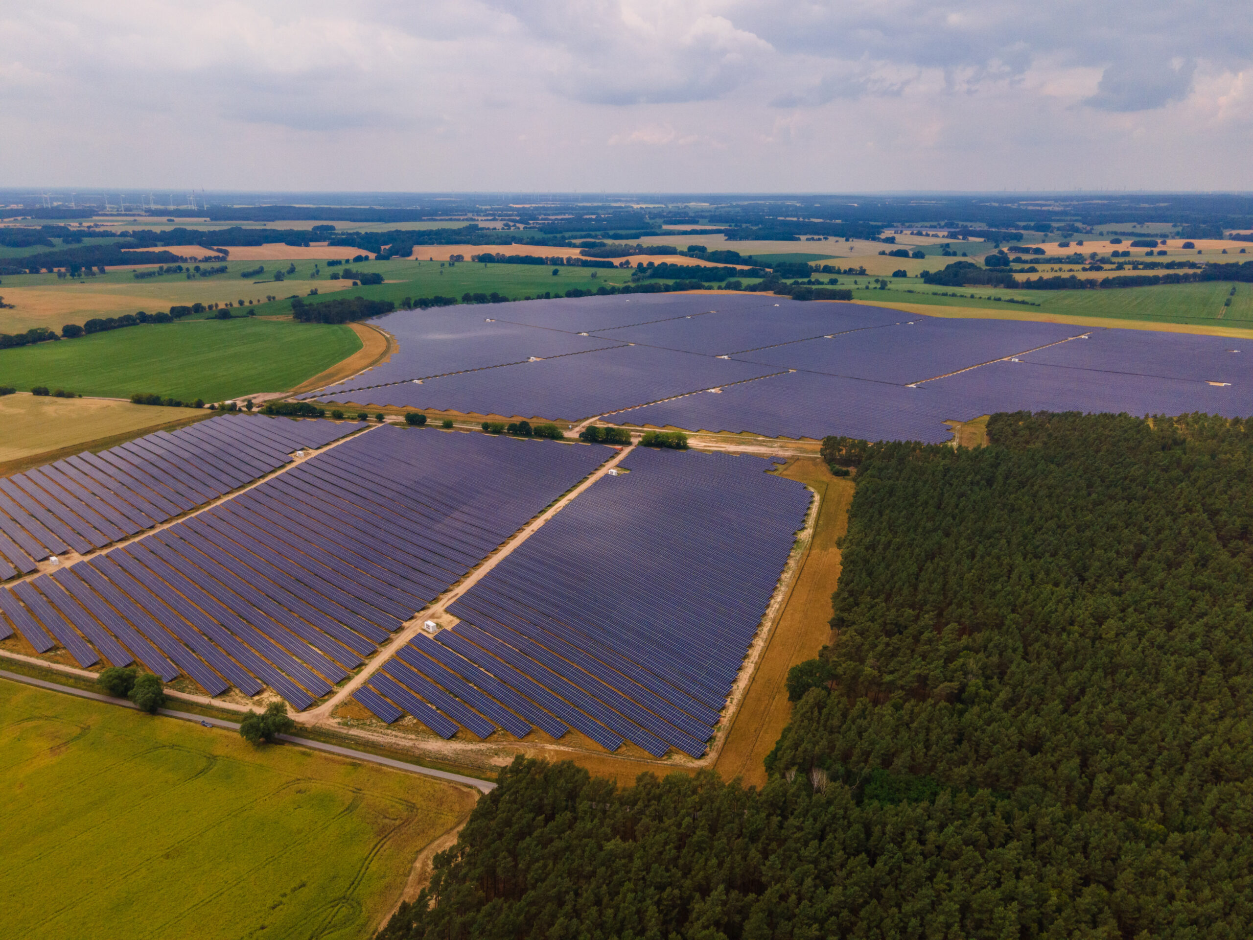Cee Group Cee Group Solarpark Döllen – Solarpark Döllen: CEE Group baut ...